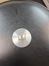 03-18 Maserati Quattroporte M139 Wheel Centre Cap Silver / Gray 82336806 OEM