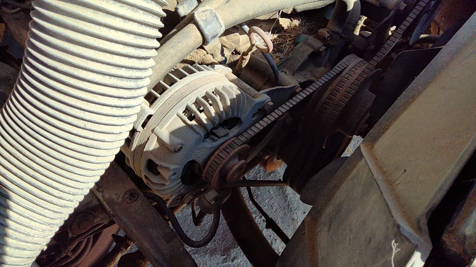 Dodge D350 1984 juego de soportes de montaje para alternador fabricante de equipos originales 5,9 L Foto 3 de 3