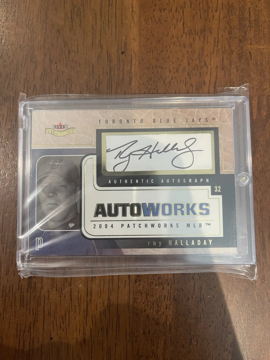 Roy Halladay Autographed Baseball Sports Trading Cards
