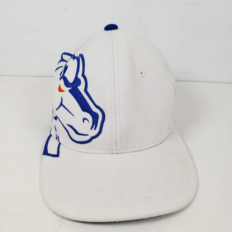 Zephyr NCAA Boise State University Broncos Adult Sz M/L White Blue Stretch Hat - Image 2 of 4