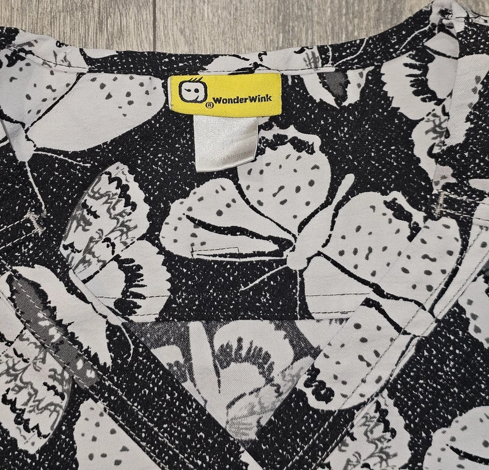 Wonderwink Four Stretch Butterflies Prints AOP Mock Wrap Top Women's Size Medium - Image 3 of 4