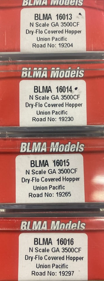 N Scale BLMA Models Dry-Flo GA 3500CF Covered Hopper Union Pacific UP Runner Set - Image 2 of 2