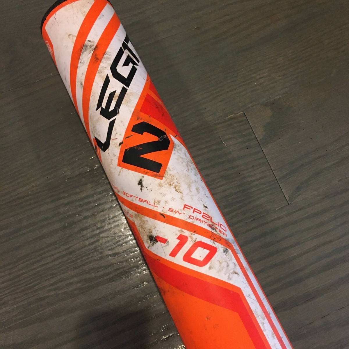 Lot De 2 Battes De Softball Worth LEGIT Fast Pitch FP2L9 34/25 (-9) Composite – Modèle 2016