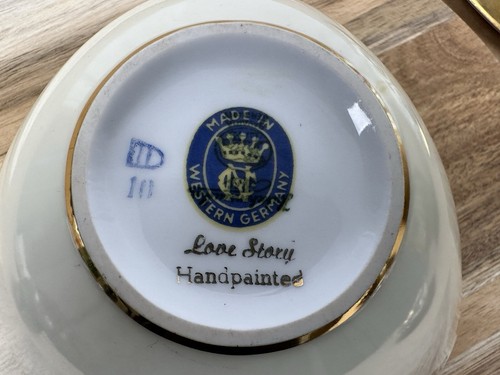 Platos victorianos Royal Vienna 3 piezas Love Story porcelana, adornos dorados - Imagen 22 de 22