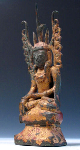 Arakanese Gilt Lacquered Bronze Mahakyain phara (Royal Oath) Buddha Image - Picture 4 of 9