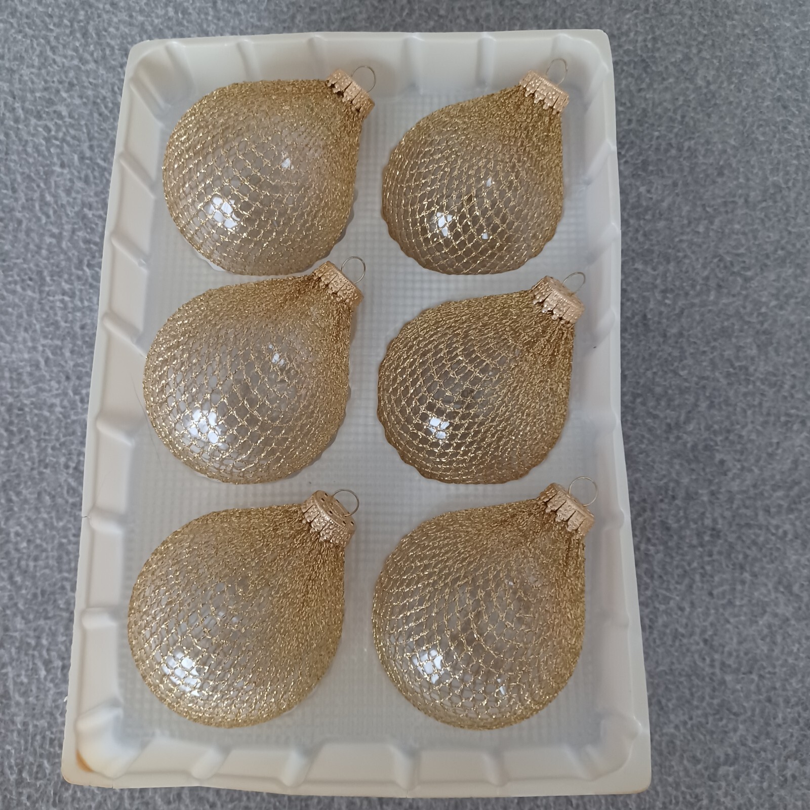Vintage KMART TrimaHome Golden Elegance 6 Pc. Gold Mesh Glass