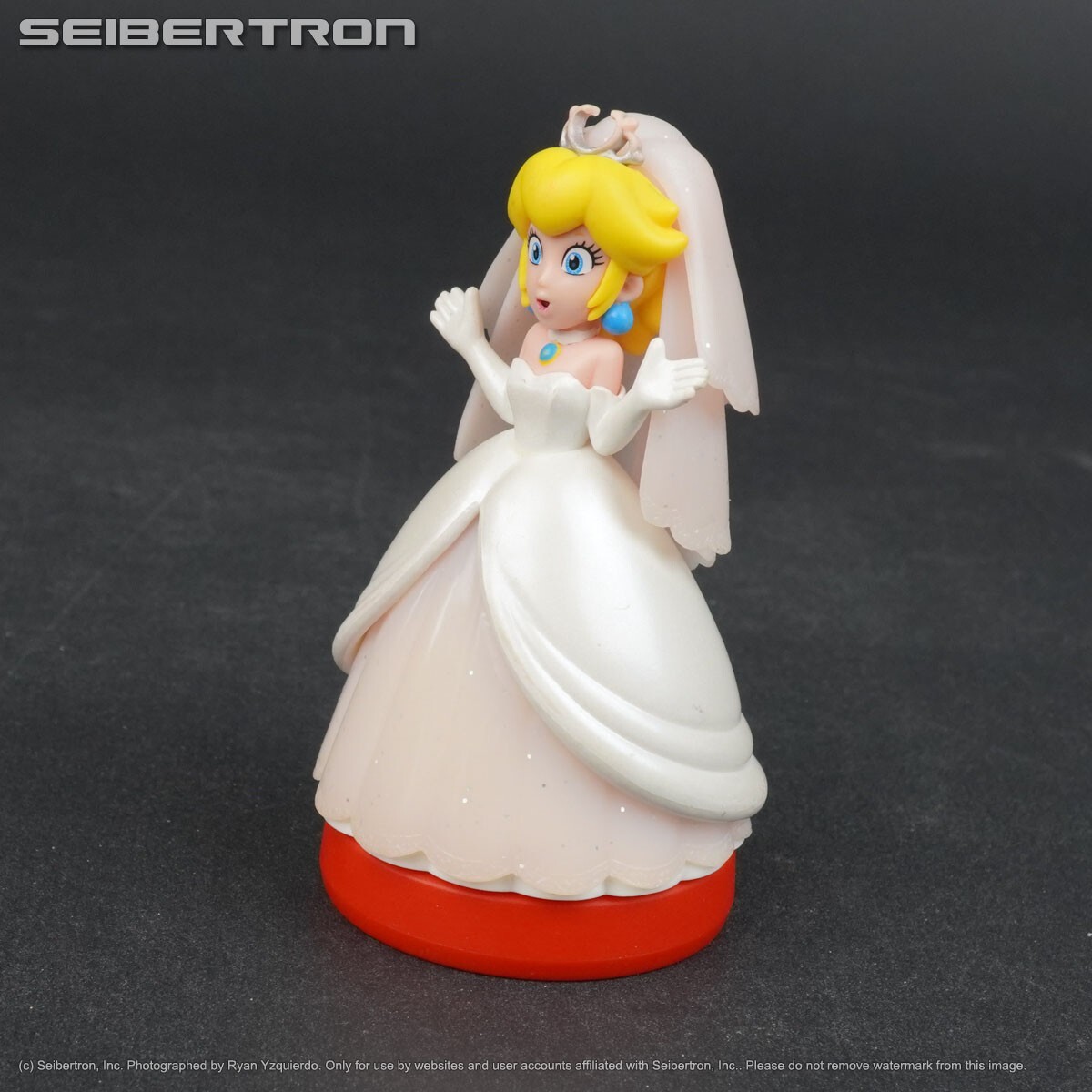 マリオamiibo（裸） s-l400.jpg