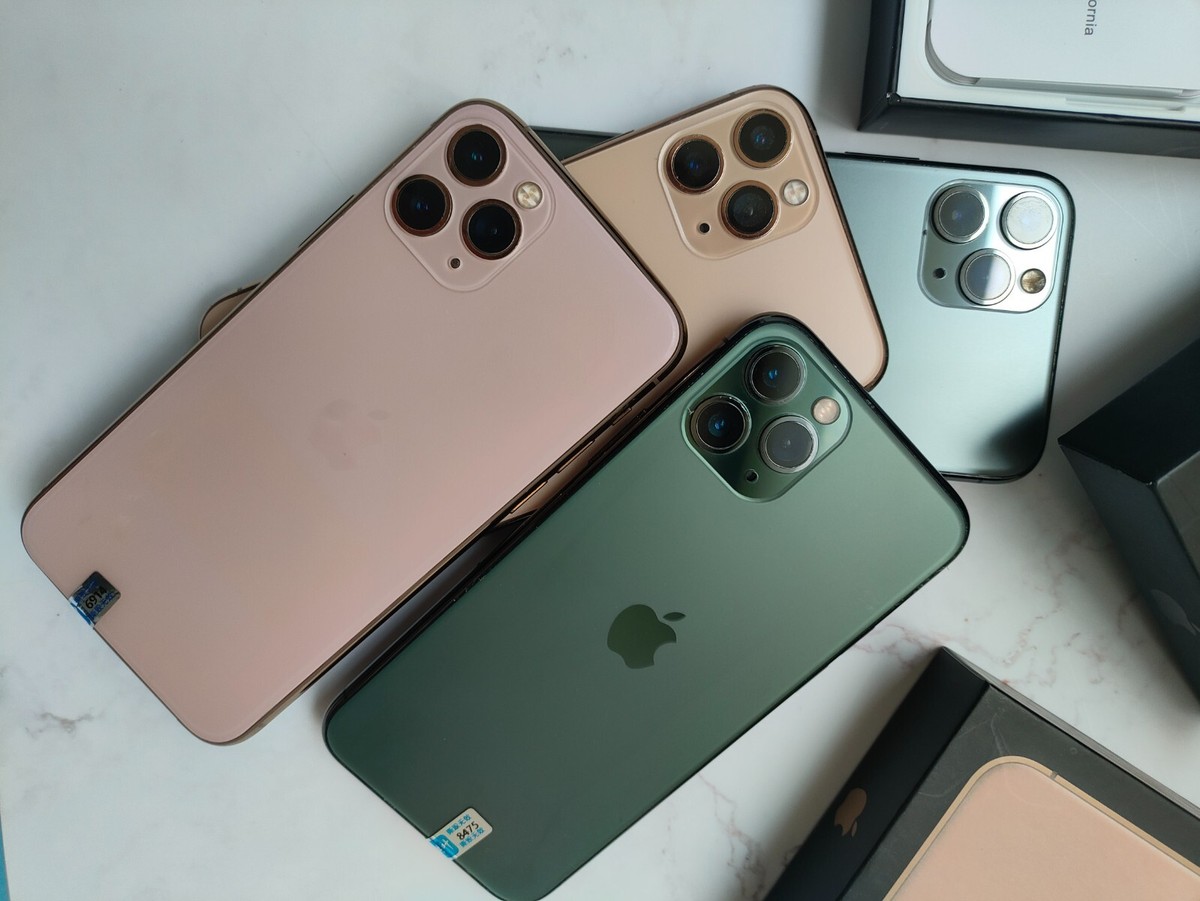 Apple iPhone 11 Pro 64GB 256GB - Fully Unlocked - VERY GOOD