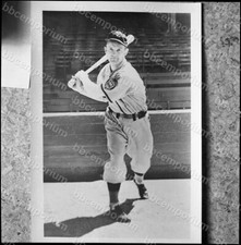 George Mcquinn Medium Frame Negative - Jim Rowe Archive B195
