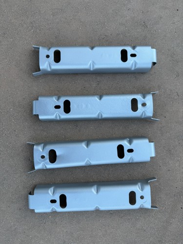 Placas de respaldo de luz marcadora MOPAR 1970-71 Plymouth Barracuda Cuda