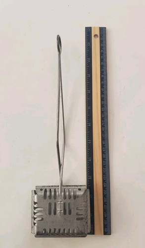 Utensilios de cocina primitivos antiguos de metal para ahorrar jabón - Imagen 7 de 7