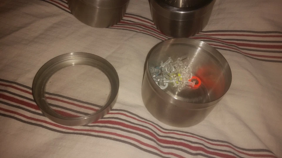 Sistema diário de celeiro de cerâmica S/3 organizador de parede artesanal latas redondas magnéticas vasilha - Imagem 4 de 4