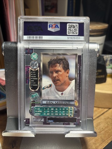RARE-Dan Marino Metal Universe 1997 Skybox Metal Universe Football #140 PSA 6 - Picture 2 of 3