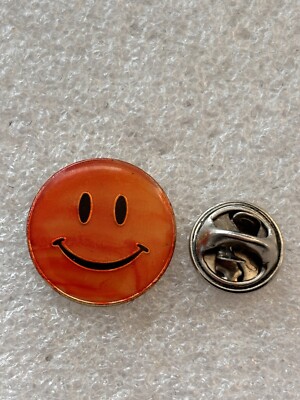 Smiley Pin Logo Emblem Kürzel Gesicht Lächeln Pin Pin Smile Vintage Anstecknadel
