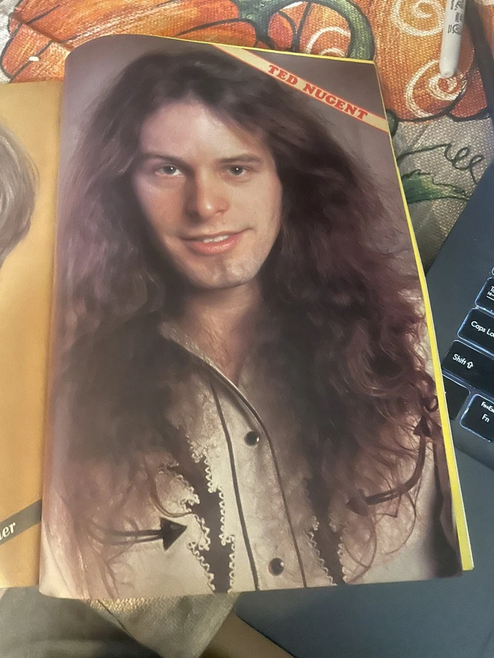 Tiger Beat Magazine June 1980 KISS Ted Nugent Rex Smith Foto 2 de 4