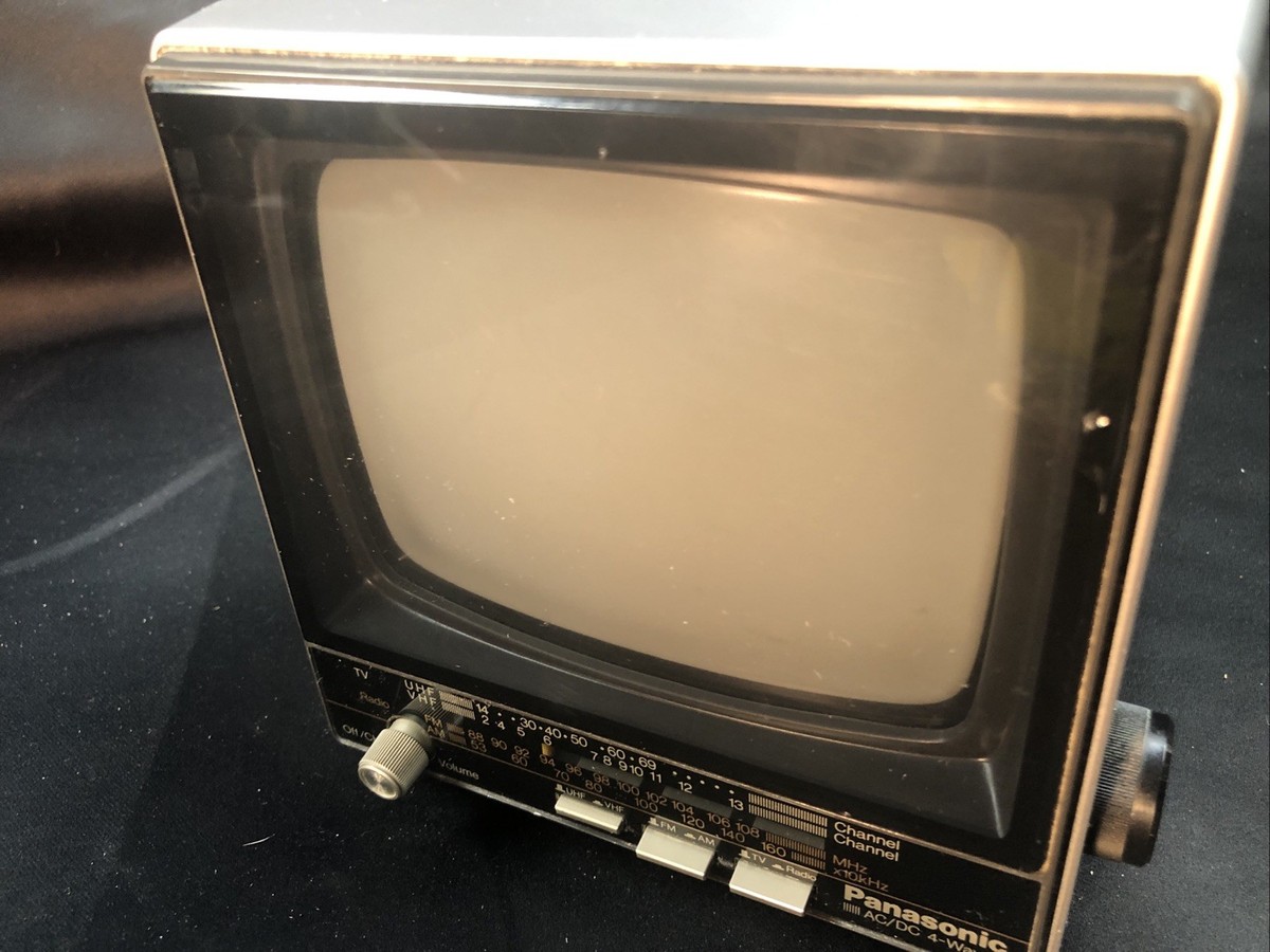 Vintage 1985 Panasonic TRH-513T Portable TV Radio 5”, Radio & TV