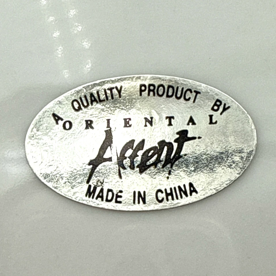 Prato decorativo Oriental Accent 10,25” floral patchwork verde sálvia arte cerâmica - Imagem 2 de 4