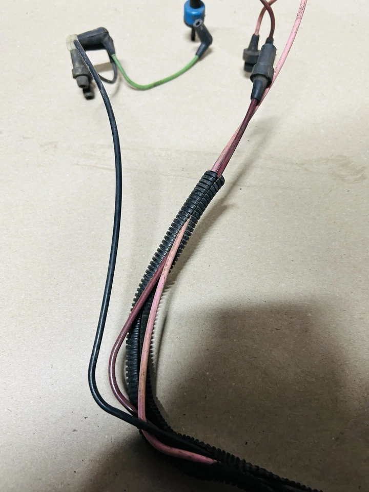 Arnés de vacío de emisiones de bloque grande Ford F250 F350 1987-1991 7,5 460 bahía del motor Foto 4 de 4