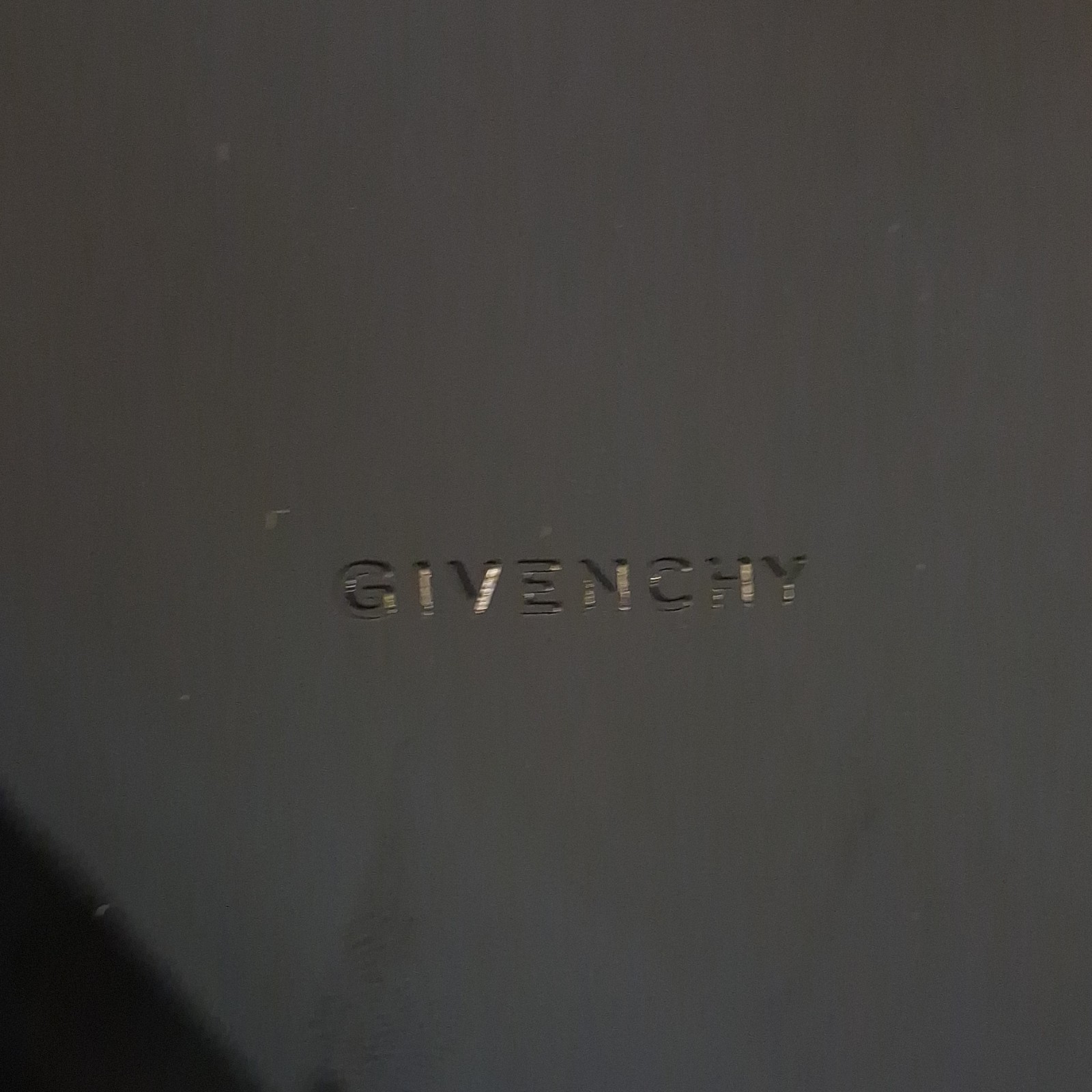 Givenchy Irresistible Eau de Parfum Spray 8ml Sample + Pocket Mirror thumbnail 6