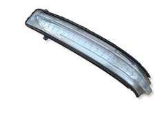 Nissan X-Trail T32 2016 Spiegelblinker P32RCARLH OZC44492