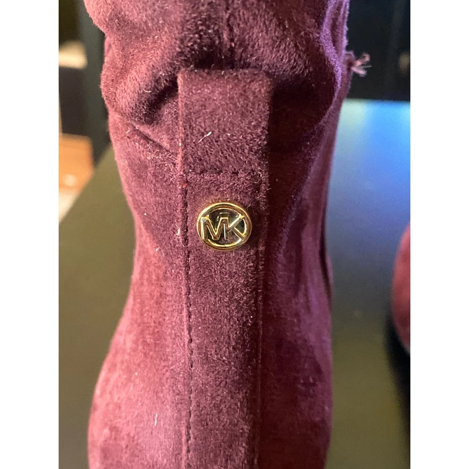 Botas hasta la rodilla Michael Kors Braden de gamuza con cremallera para mujer talla 7M Foto 4 de 4