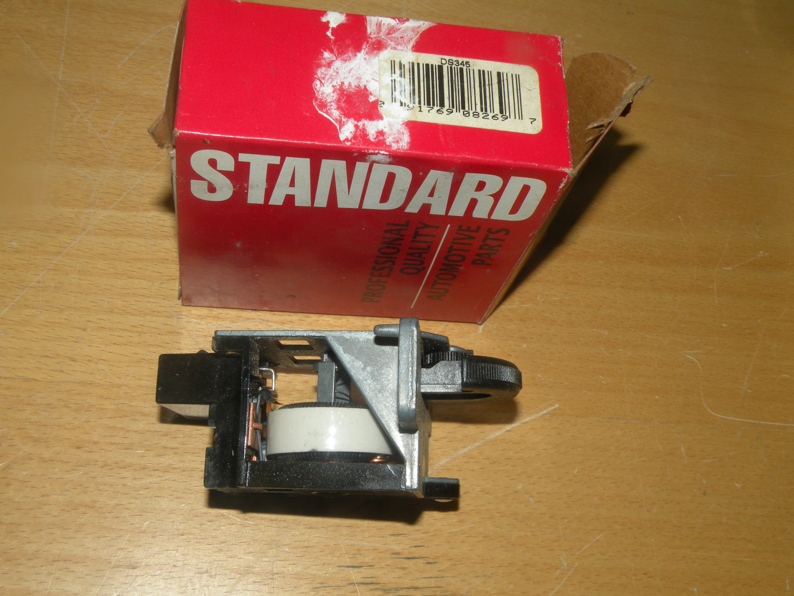 Standard Motor Products DS345 INSTRUMENT PANEL DIMMER SWITCH