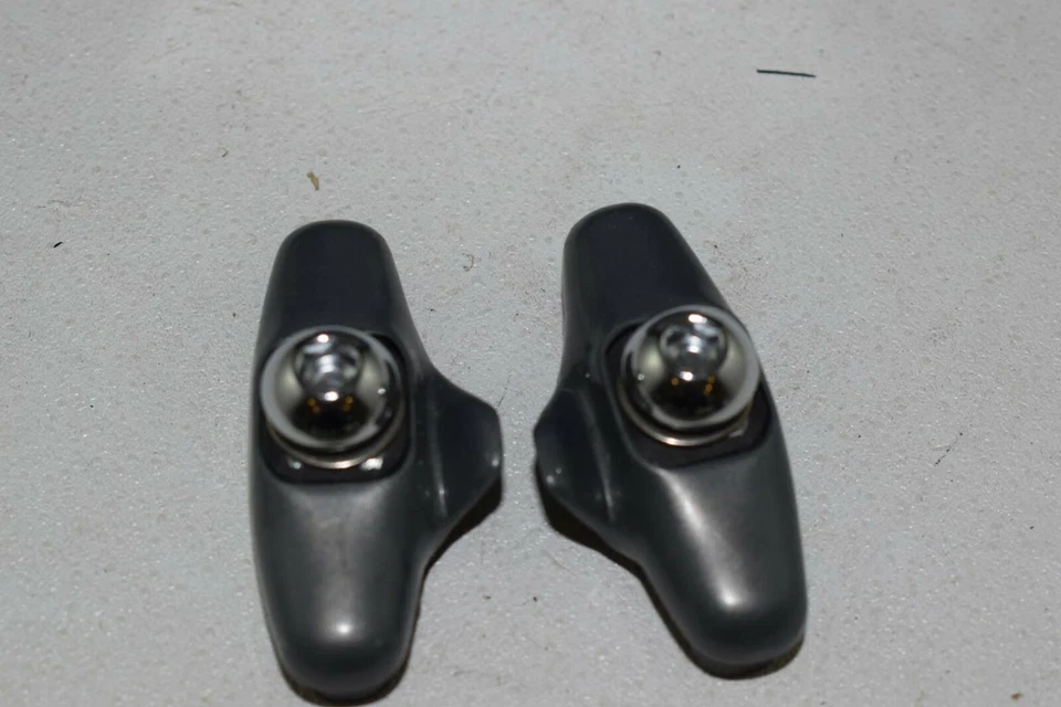 Shimano 600 ULTEGRA Cartridge Brake Shoes Pads 1 Pair NOS NIB - Image 4 of 4