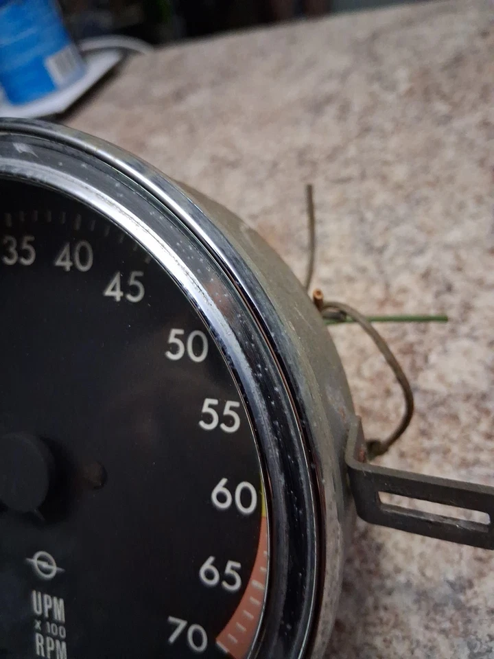 Velocímetro Opel GT años 70 (usado) Foto 3 de 4