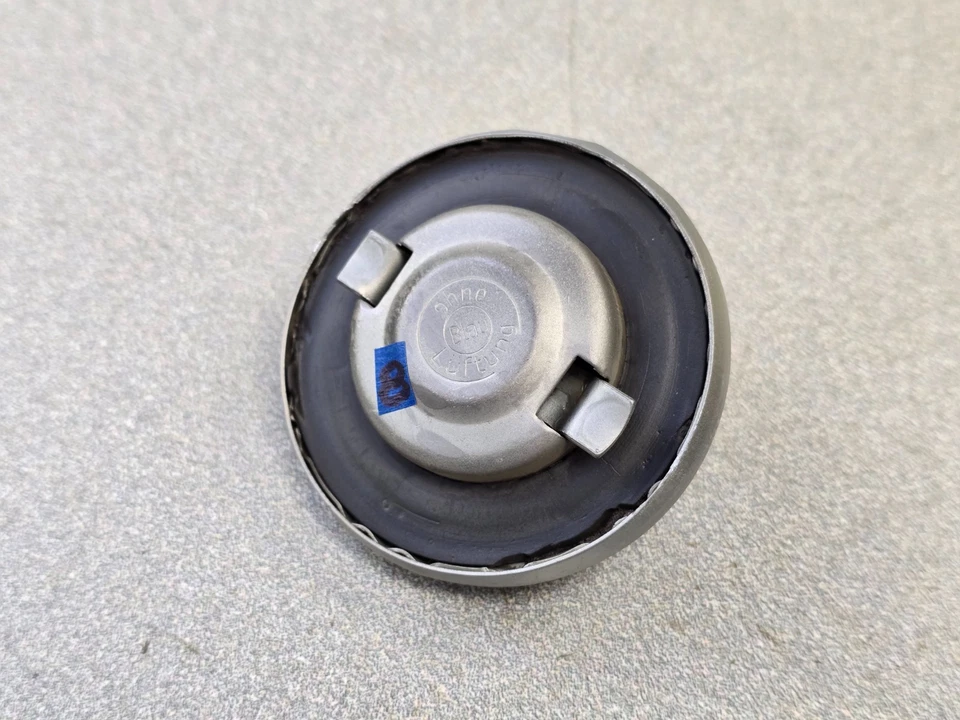 BONITA TAPA ACEITE ORIGINAL PORSCHE CARRERA 356B T6 356C 356SC 912 911 CON JUNTA #8 Foto 3 de 4