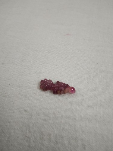 Tourmaline Carving Beautiful Flower With Leaf 1 Piece 2.60 Cts. Natural Gemstone - Picture 11 of 12