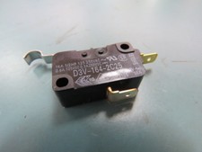 Omron Electronic Components  D3V-164-2C25 Qty of 15 per Lot SWITCH Switch sim ro