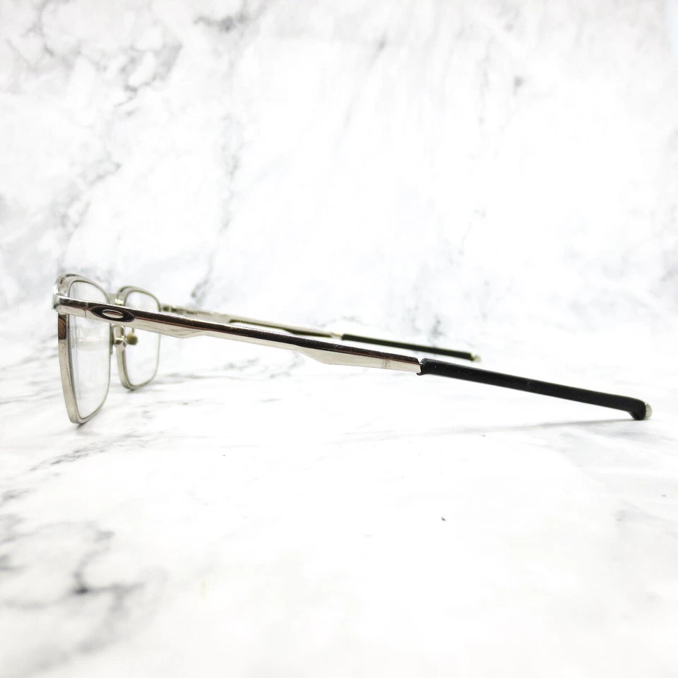 Monturas cromadas pulidas Oakley Conductor OX3186-0354 54-17-137 Foto 3 de 4