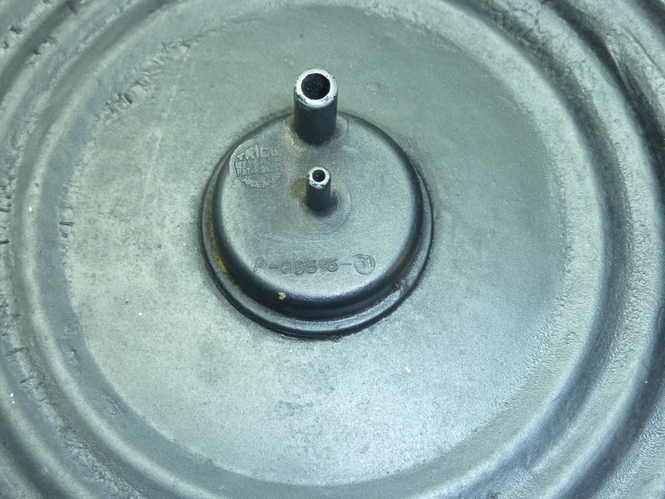 Cadillac DeVille Fleetwood 1967 1968? Depósito de tanque de aire de vacío Trico P85595 Foto 4 de 4