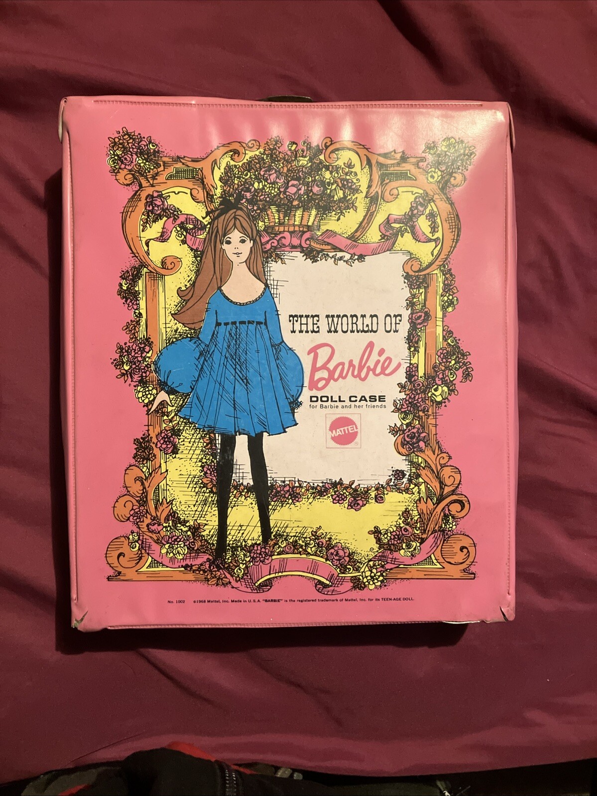 1968 Vintage Barbie doll  With Case and Multiple Outfits & Shoes Rare!!!