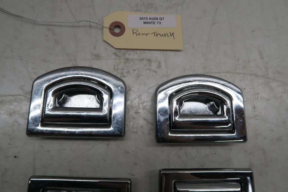Juego de 4 ganchos de amarre de carga para maletero trasero Audi Q7 2011-2015 OEM 1K0864203 Foto 4 de 4