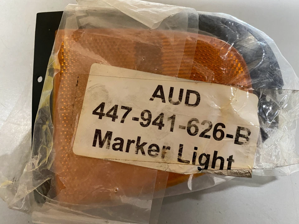 Conjunto de luces de señalización -447-941-626-B - para Audi 5000 / 200 y otros Foto 2 de 4