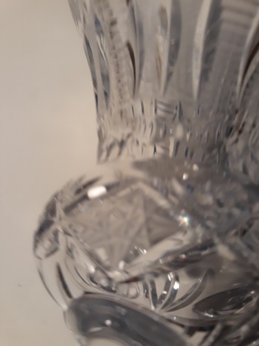 CUT GLASS LEAD CRYSTAL VASE FOOTED WITH LABEL 'GERMANY U.S. ZONE' - Picture 11 of 12