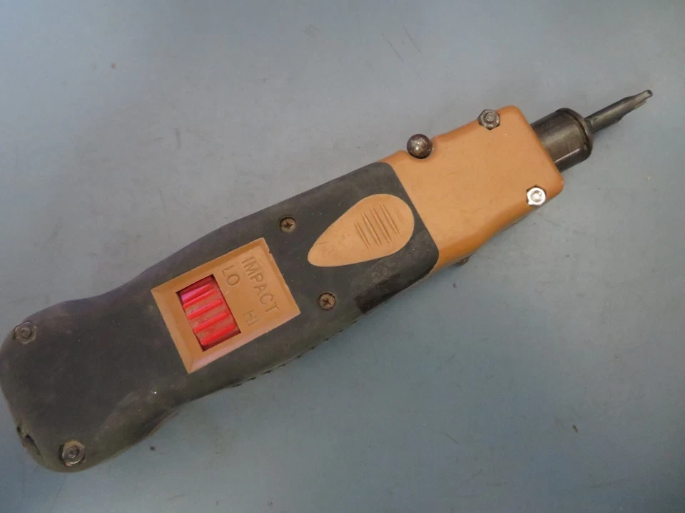 Southwire PDTP Professional Impact Punchdown Tool - Image 2 of 2