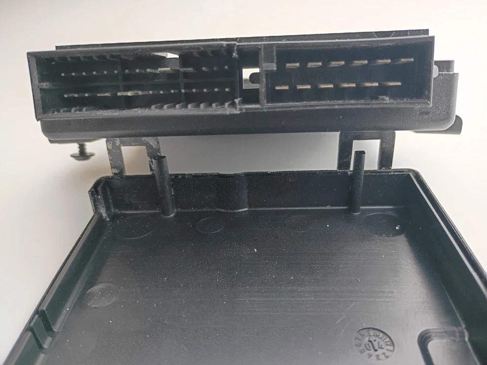 Chrysler Crossfire 2005 control de techo Foto 3 de 4