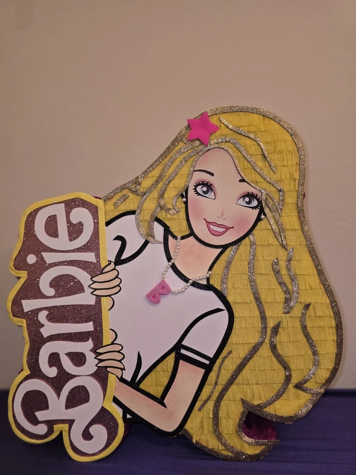 Piñata Barbie - Image 4 of 4