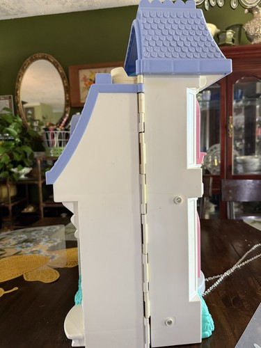 Rara casa delle bambole vintage 1997 Fisher Price Loving Family Grand 4618 tetto blu - Foto 19 di 23