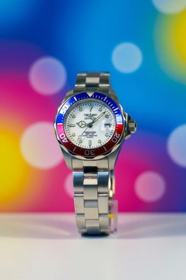 Invicta Pro Diver 8940 Ladies Edition | 24mm Two-Tone Pepsi Bezel Quartz NIB