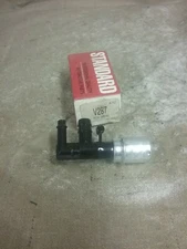 New Standard Motor Products PCV Valve  V287