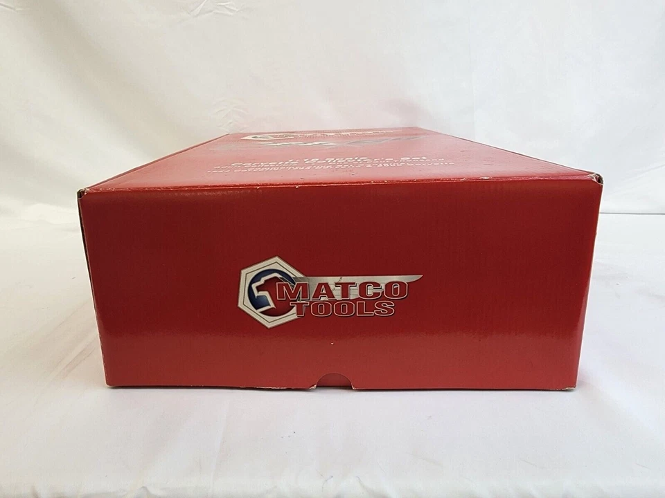 Conjunto de colecionador Matco Tools Corvette edição limitada com certificado de autenticidade escala 1:18 - Imagem 2 de 4