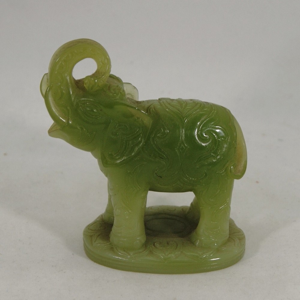 Vintage Elephant Figurine - Wony Ltd Made in Italy - Faux Jade Elephant