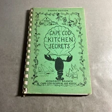 Vintage Cookbook: Cape Cod Kitchen Secrets 8th Ed. / FTH