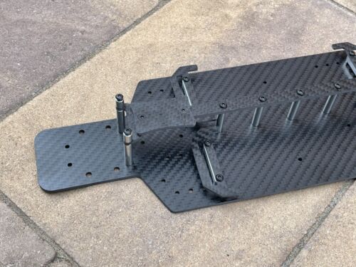 Carbon Fiber DRAG RACING Chassis for Traxxas RUSTLER VXL 3s / Xl5 2WD - Picture 3 of 5