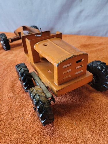 I•Vintage Wyandotte Pressed Steel Grader/Plow ~ Orange - Picture 5 of 11