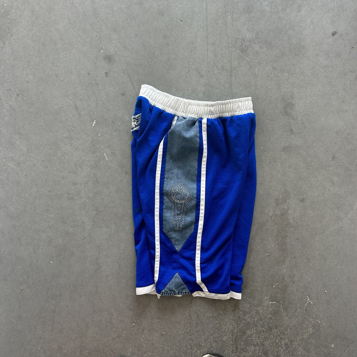 AND1 MIXTAPE TOUR ショーツ 2003 AND 1 MIXTAPE TOUR GAME BASKETBALL SHORTS DENIM SZ M