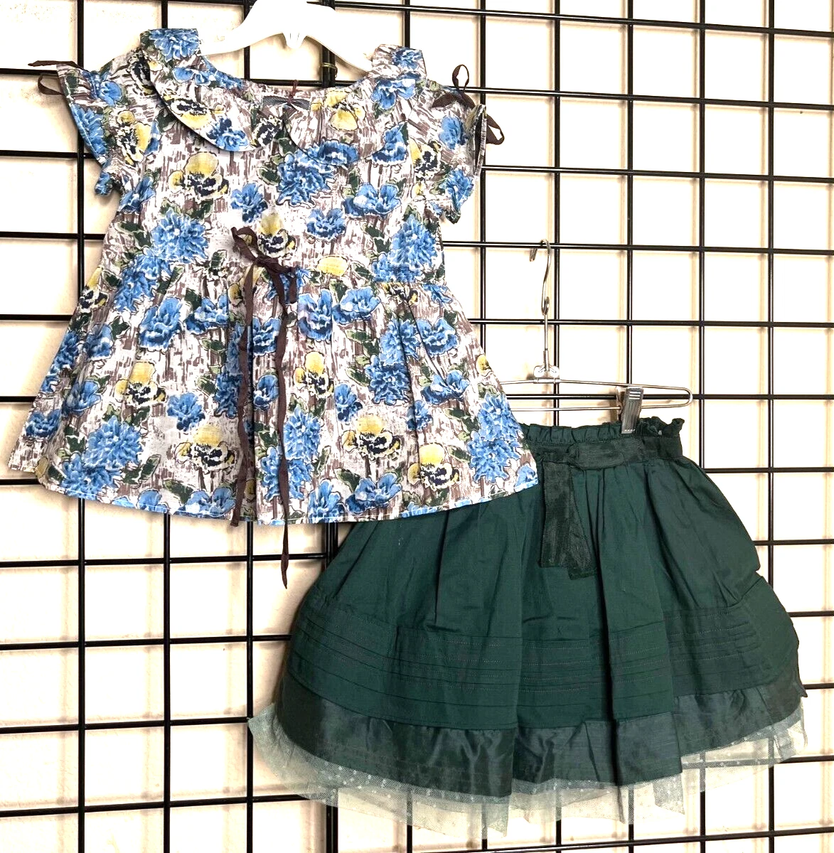 NWT NEW Blue/Green/Brown Floral Blouse w/Green Skirt Saurette PLUSH 2PC 4/5Y
